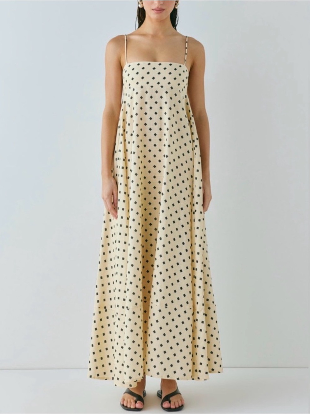 NEW VRG GRL Behati Linen blend Maxi Dress in Square - Picture 11 of 17